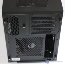 Bitfenix _Colussus_M-ATX_25