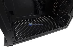 Cooler Master MasterBox Q300P 20